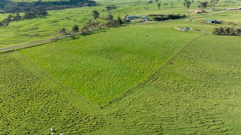 249 Evans Road, South Head - Carousel 2