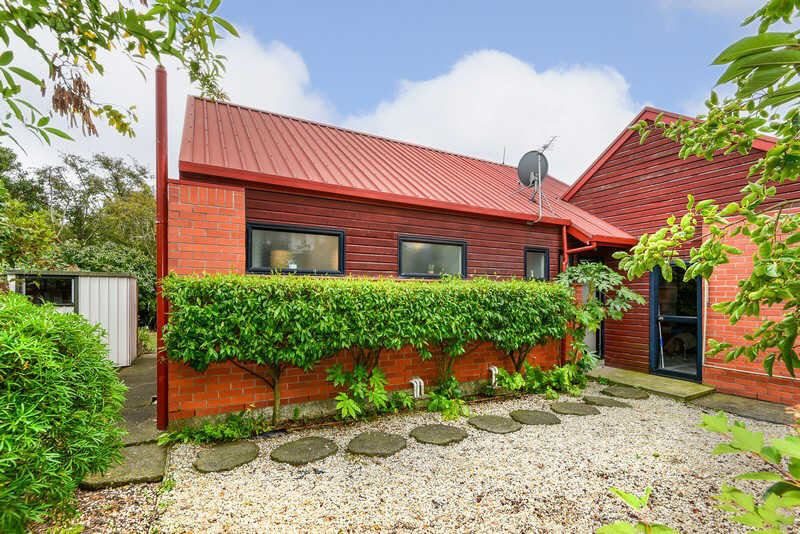 12 Rembrandt Place, Burnside, Christchurch - Carousel 13