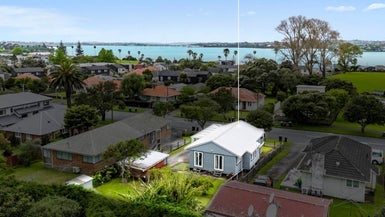 97 Tripoli Road, Panmure, Auckland - Carousel 1