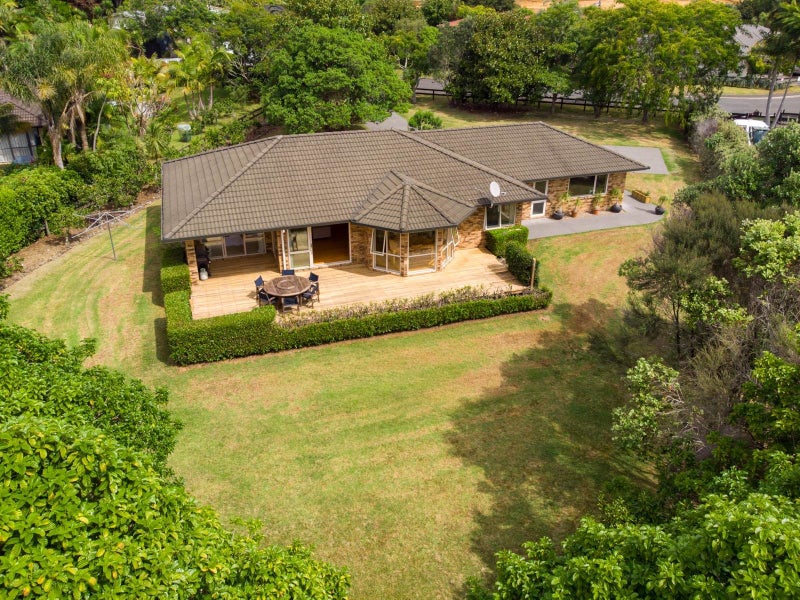 6 Campbell Lane, Kerikeri, Kerikeri - Carousel 1