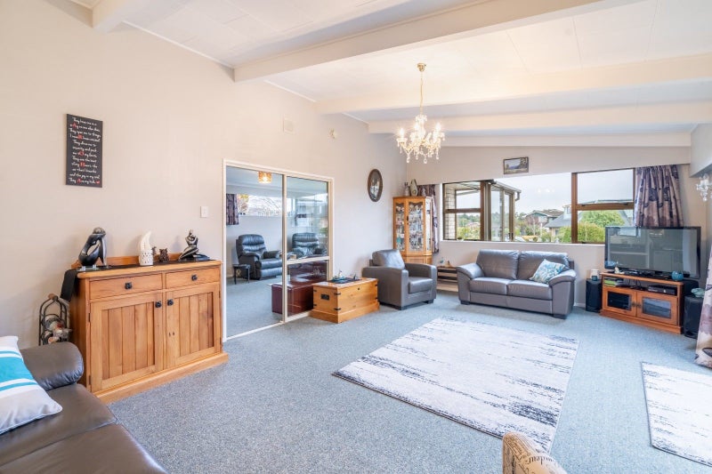 2 Hamilton Avenue, Winton, Winton - Carousel 1