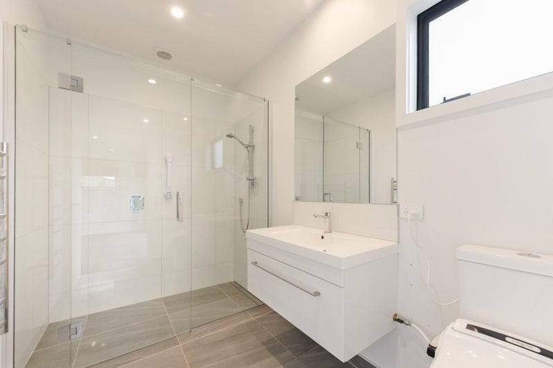 10 Sabine Drive, Richmond - Carousel 18