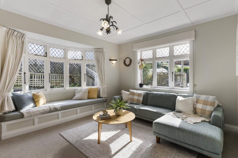 10 Burma Road, Khandallah, Wellington - Carousel 2
