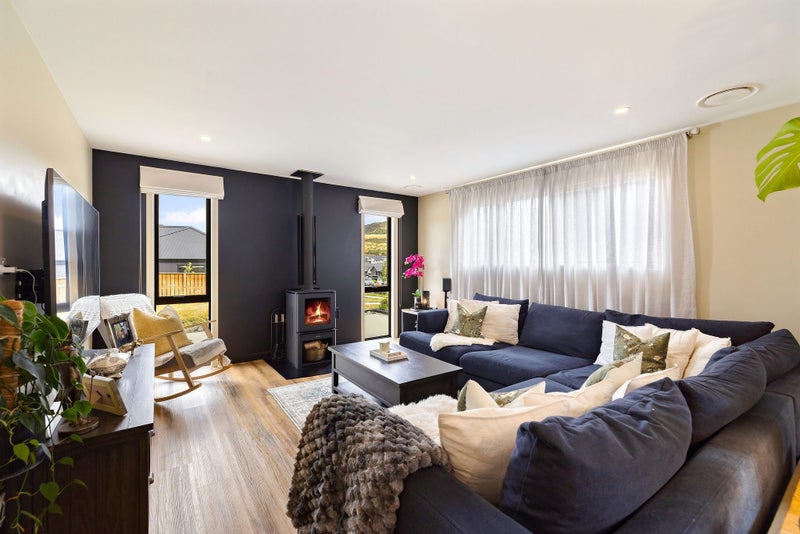 41 Cheviot Street, Jacks Point, Queenstown - Carousel 2