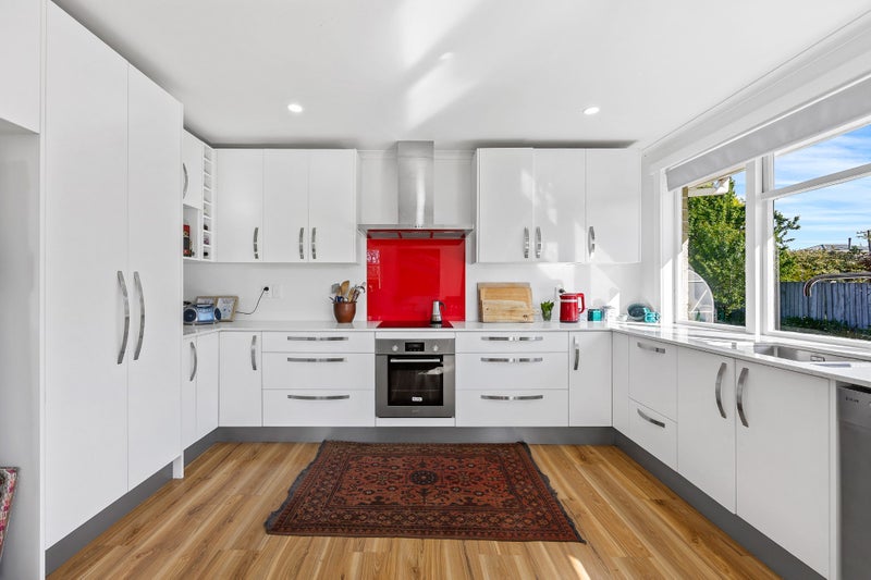 7 Townend Street, Waipara, Amberley - Carousel 16