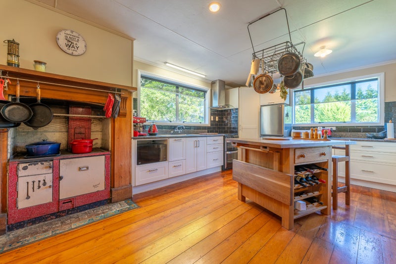 659 Woodbury Road, Woodbury, Geraldine - Carousel 2