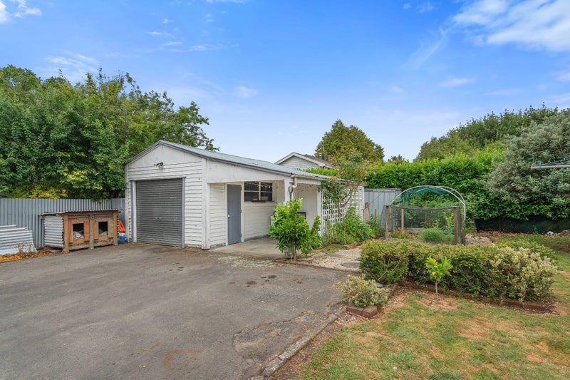 100 South Road, Solway, Masterton - Carousel 16