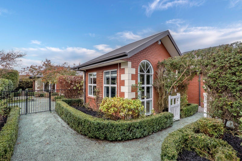 32 Perthshire Crescent, Lincoln, Lincoln - Carousel 1