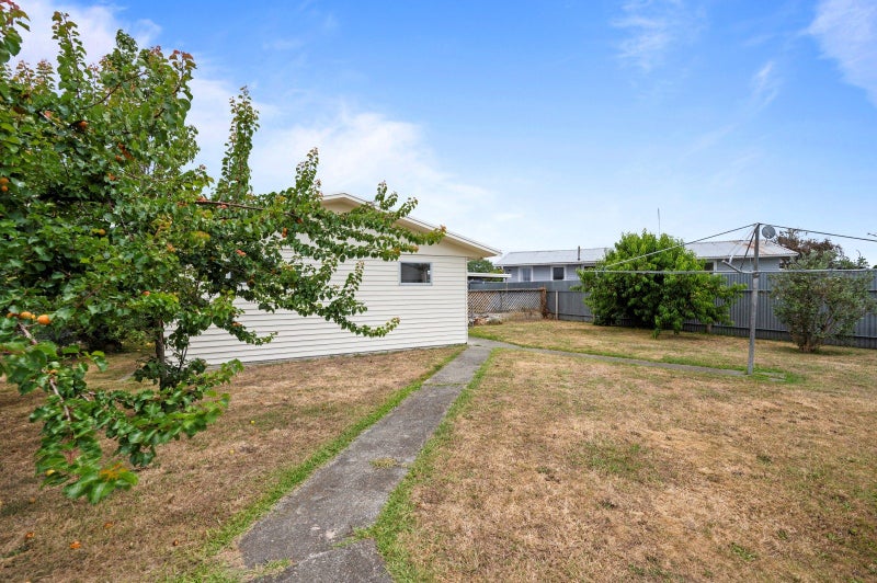 48 Dover Road, Flaxmere, Hastings - Carousel 13