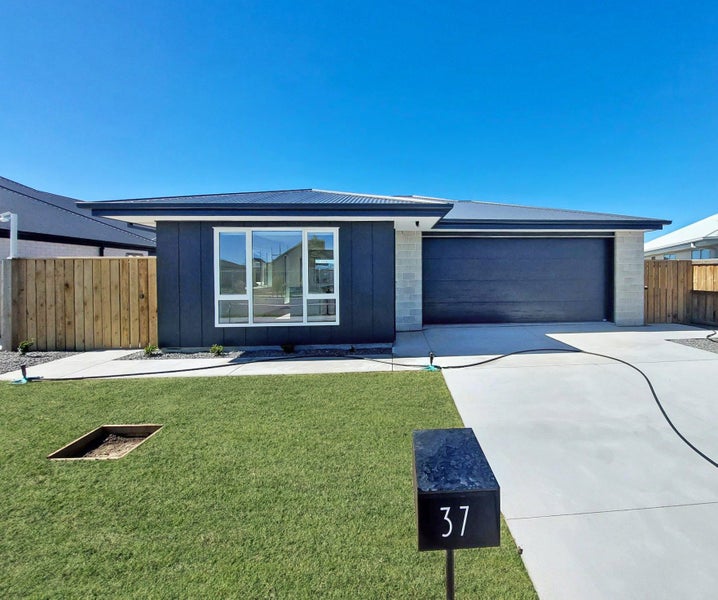 37 Benn Street, Amberley, Amberley - Carousel 1
