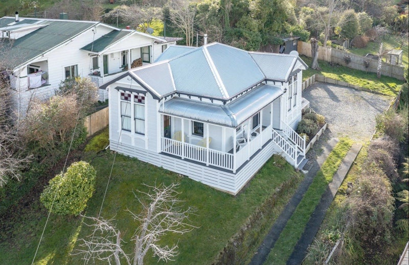 16 Kiwi Road, Taihape - Carousel 26