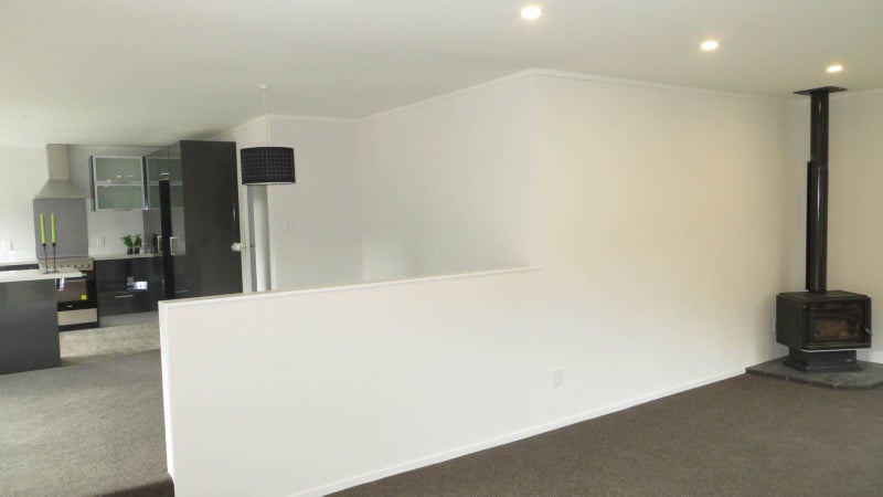 6 Prestwick Place, Wattle Downs, Auckland - Carousel 13