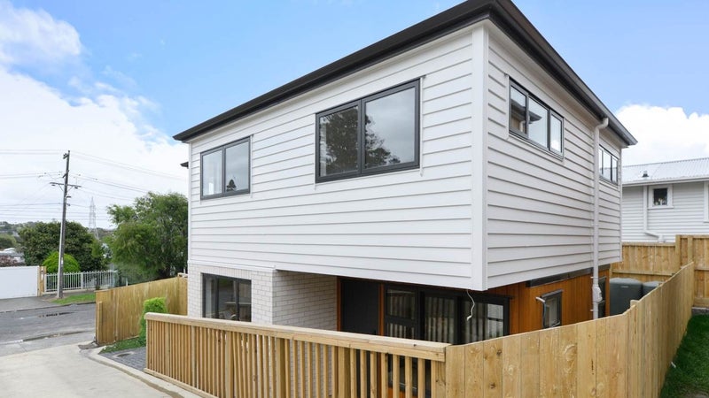 16A Marlowe Road, Blockhouse Bay, Auckland - Carousel 1