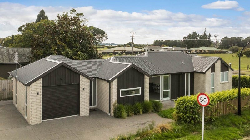 2 Opou Place, Katikati - Carousel 1