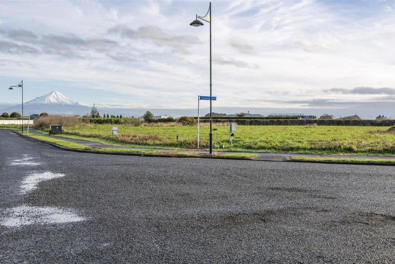 28 County Drive, Hāwera - Carousel 2