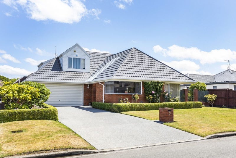 9 Tavistock Place, Russley, Christchurch - Carousel 1