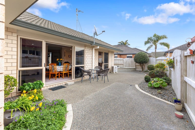 72A Beachwater Drive, Papamoa Beach, Papamoa - Carousel 2
