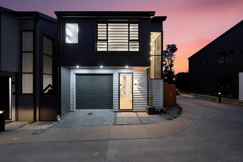 12/26 Epsom Avenue, Epsom, Auckland - Carousel 1