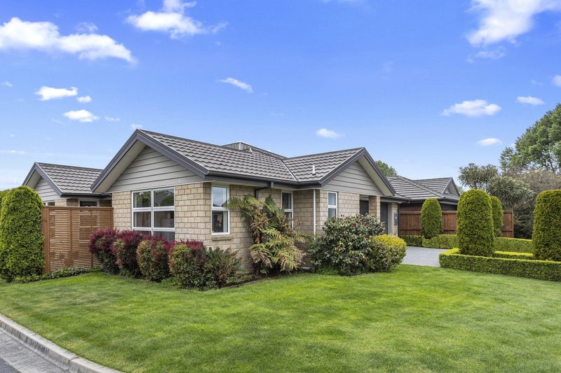 4 Peak Crescent, Kaiapoi, Kaiapoi - Carousel 1
