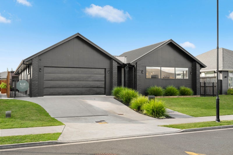 37 Ruru Street, Cambridge, Cambridge - Carousel 1