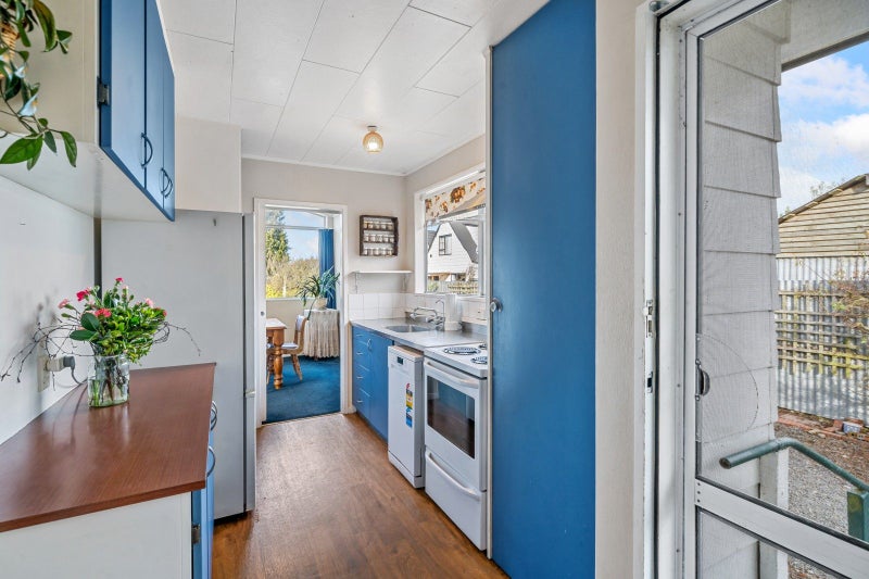 16A Torlesse Crescent, Darfield, Darfield - Carousel 2