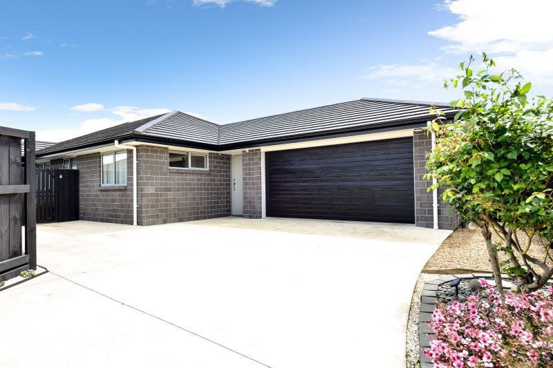 10 Manawaroa Close, Grandview Heights, Hamilton - Carousel 1