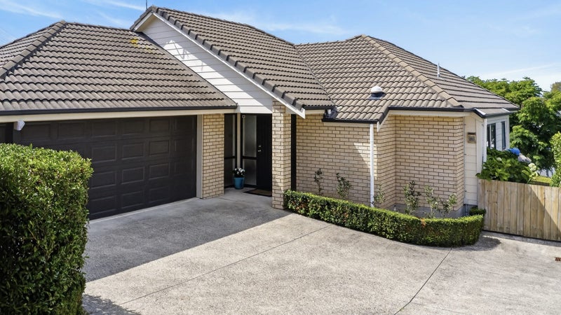 20B VINCENT Street, Howick, Auckland - Carousel 1