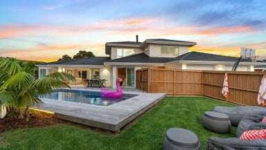 27 Maygrove Drive, Orewa, Orewa - Carousel 1