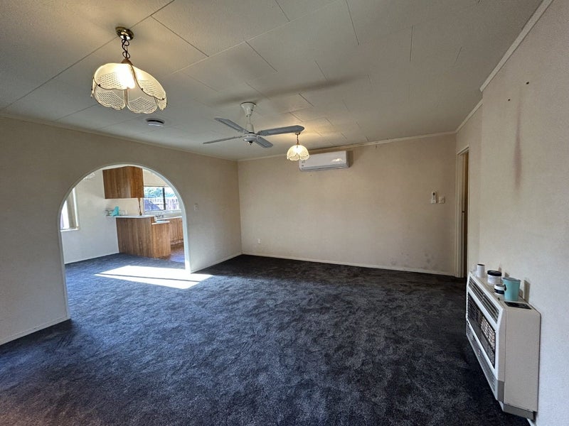 12 Cargill Grove, Kelvin Grove, Palmerston North, Manawatu / Whanganui - Carousel 2