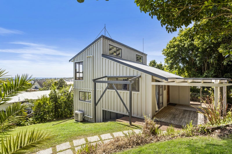 18 Panorama Court, Red Beach, Red Beach - Carousel 1