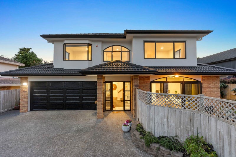 2/36 Torrance Street, Royal Oak, Auckland - Carousel 1