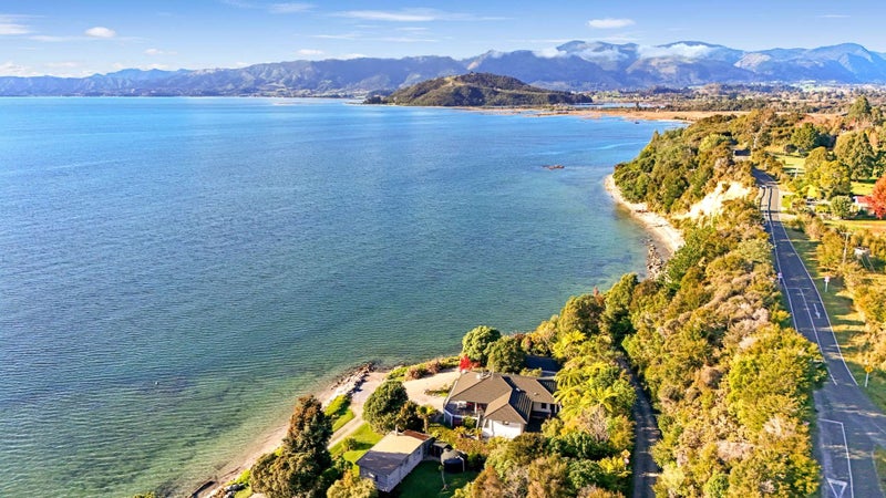 204 Rangihaeata Road, Takaka, Tasman, Nelson / Tasman - Carousel 1