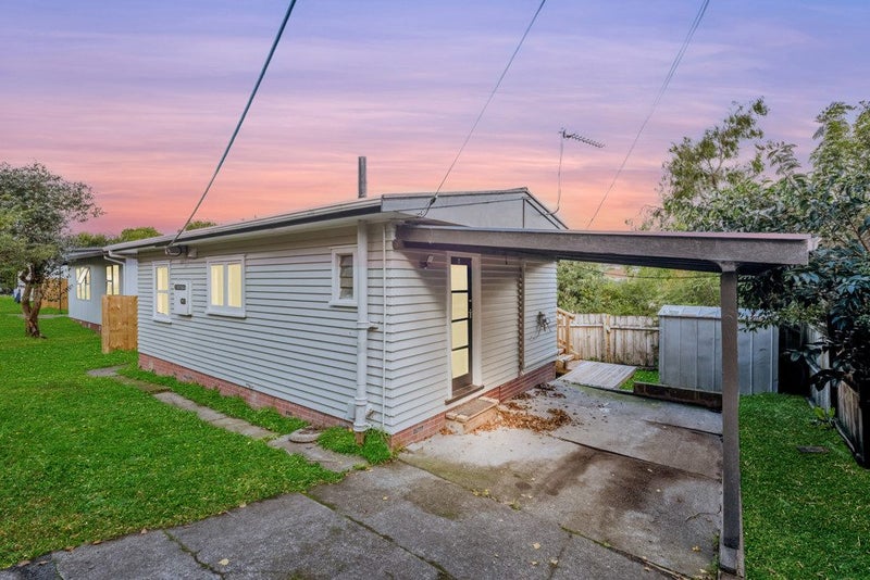 1/60a View Road, Henderson, Waitakere City, Auckland - Carousel 1