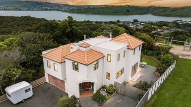 11 Glengavel Grove, Papakowhai, Porirua - Carousel 1