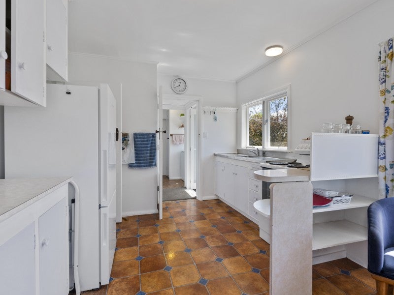 4A Rhode Street, Frankton, Hamilton - Carousel 2