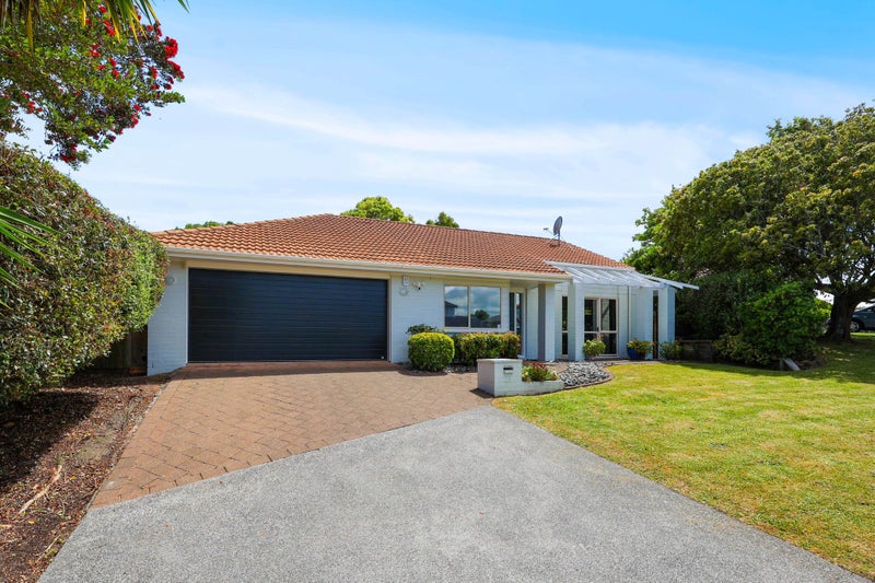 1/19 Edendale Road, Somerville, Manukau - Carousel 1