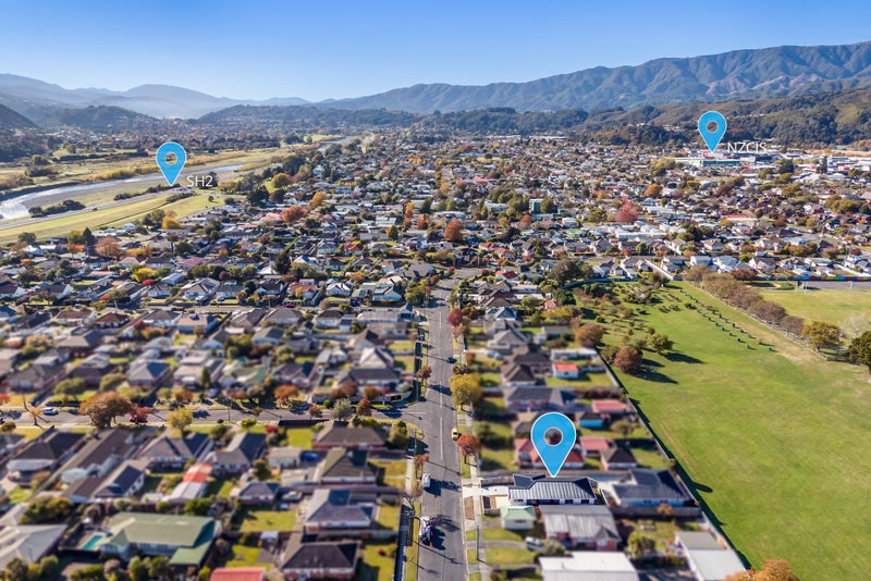 86A Fraser Crescent, Elderslea, Upper Hutt - Carousel 26