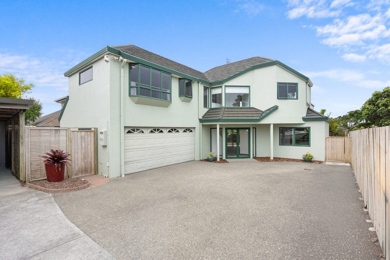 2/36 Devon Road, Bucklands Beach, Auckland - Carousel 1