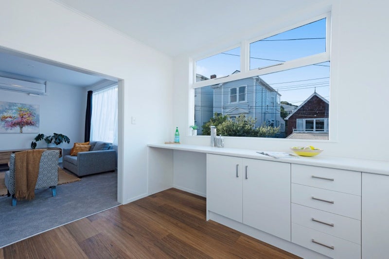 22a Chatham Street, Berhampore, Wellington, Wellington - Carousel 2