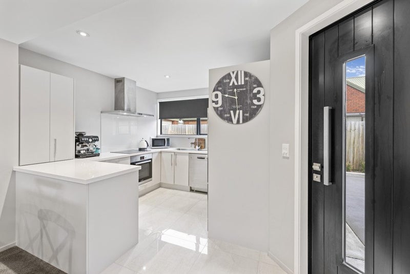 6/16 Grants Road, Papanui, Christchurch - Carousel 2
