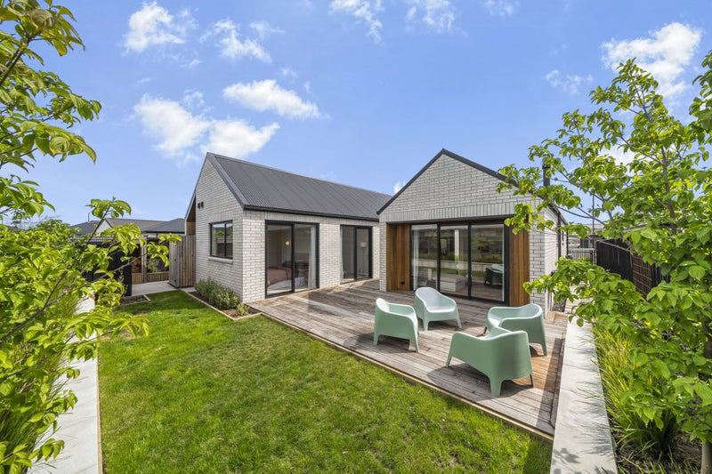 11 Jack Rogers Road, Halswell, Christchurch - Carousel 2