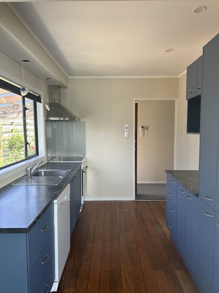 49 Hindmarsh Street, Johnsonville, Wellington - Carousel 19