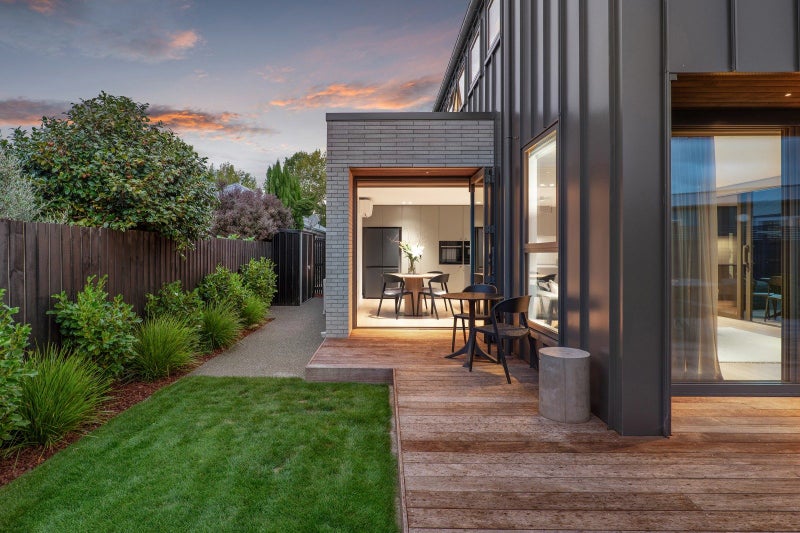 2/105 Tomes Road, St Albans, Christchurch - Carousel 21