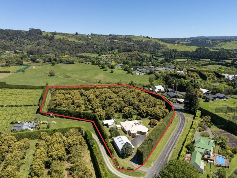 22 Gill Lane, Te Puna, Te Puna - Carousel 1