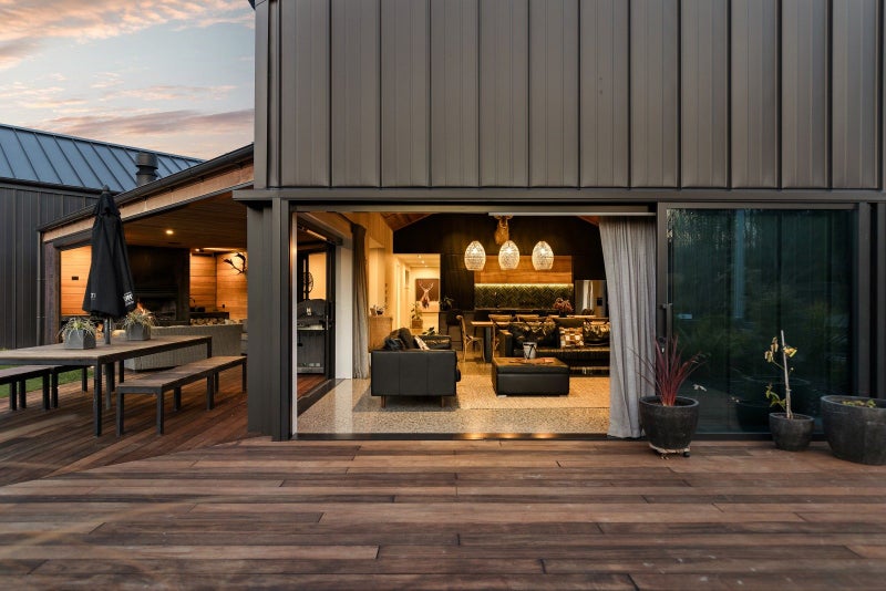2 Brodie Avenue, Arrowtown, Arrowtown - Carousel 1