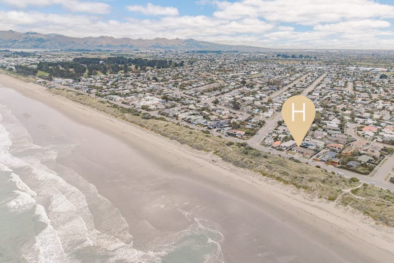 2/22 Marine Parade, North New Brighton, Christchurch City, Canterbury - Carousel 1