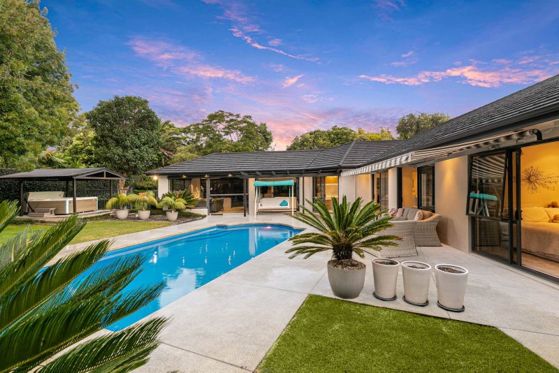 21A Wainoni Heights, Greenhithe, Auckland - Carousel 2