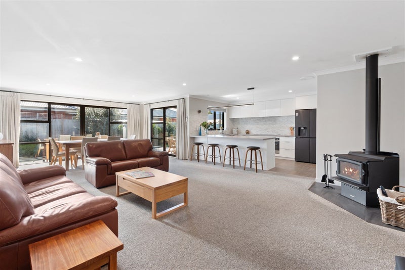 13 Walter Place, Kirwee, Selwyn, Canterbury - Carousel 1