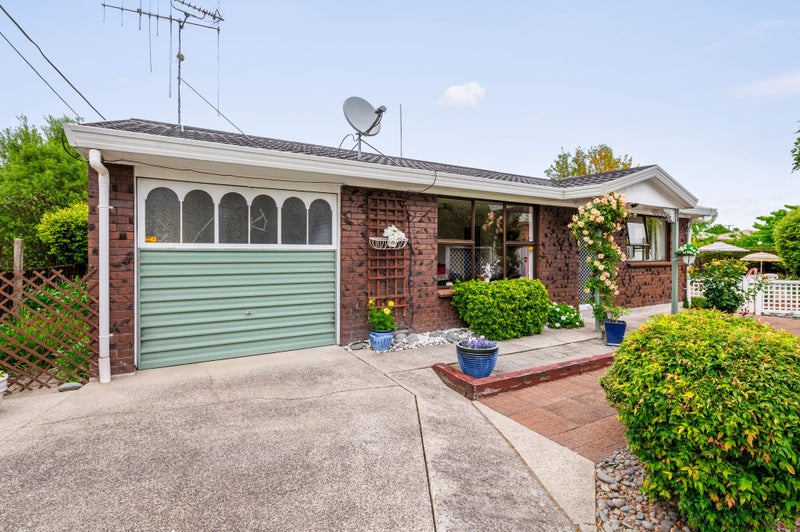 15A Verel Street, Fairfield, Hamilton - Carousel 1