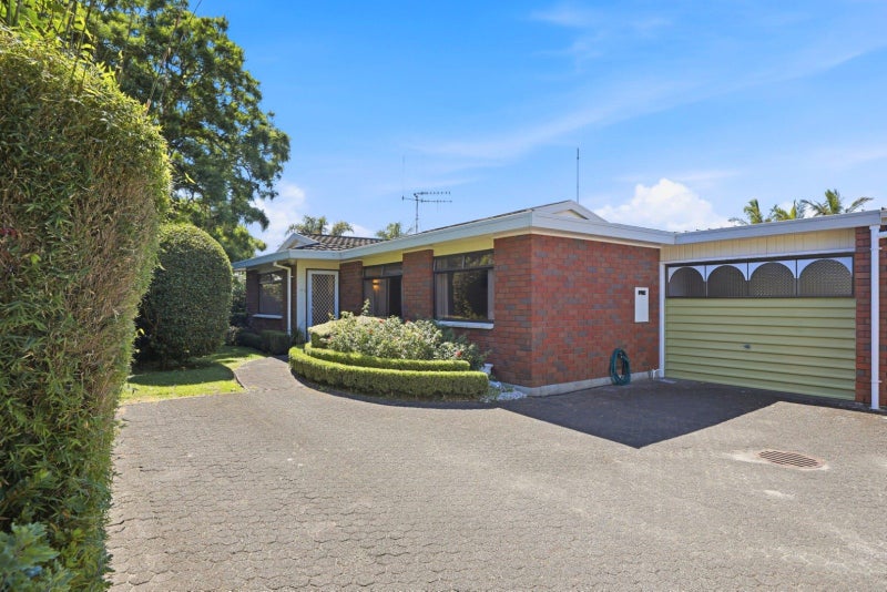 47B Lydbrook Place, Otumoetai, Tauranga - Carousel 1